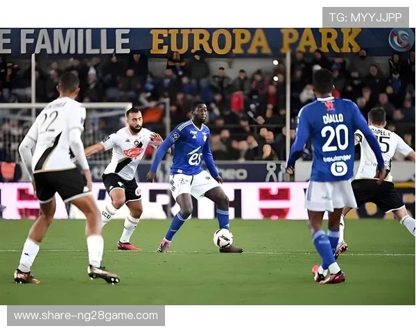 查尔顿俱乐部迎来新赛季目标明确 力争在英冠赛场展现实力